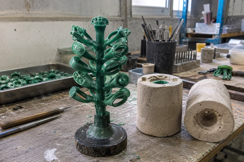 A wax pattern tool and wax patterns